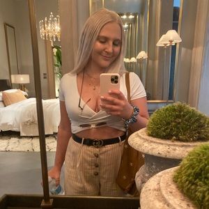 Meet your Posher, Michelle